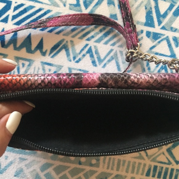 Crossbody Wallet - Picture 6 of 6